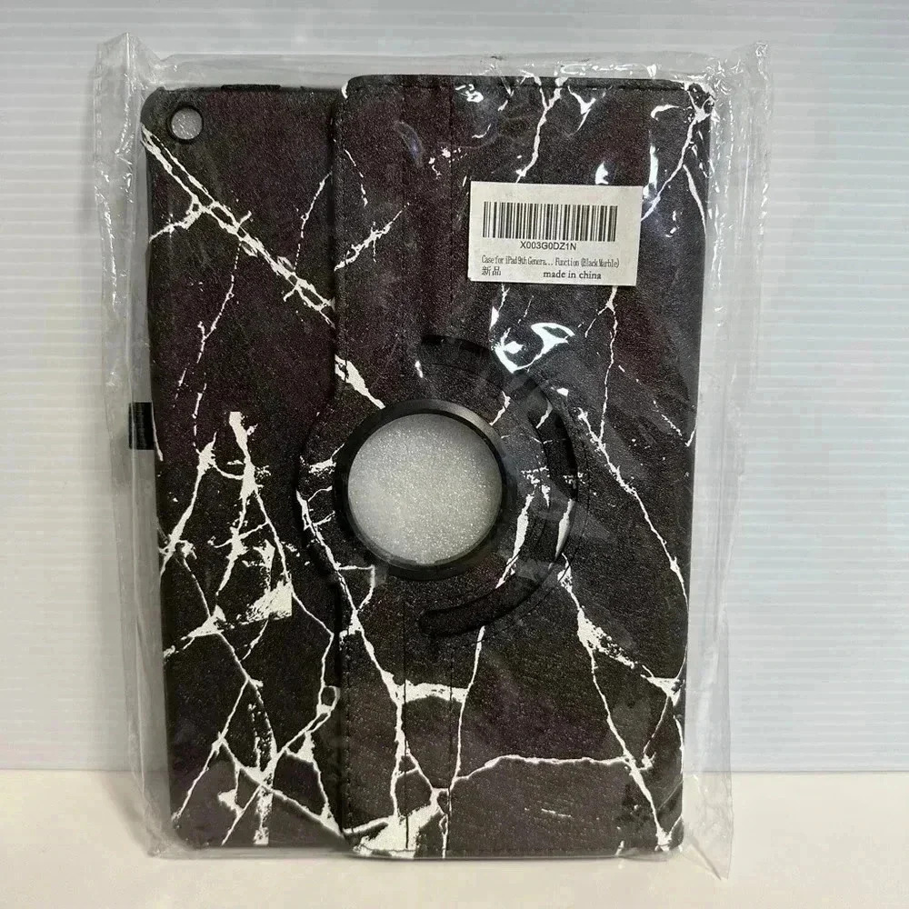 iPad 9th Gen folio Case, Black & White Marble NEW!